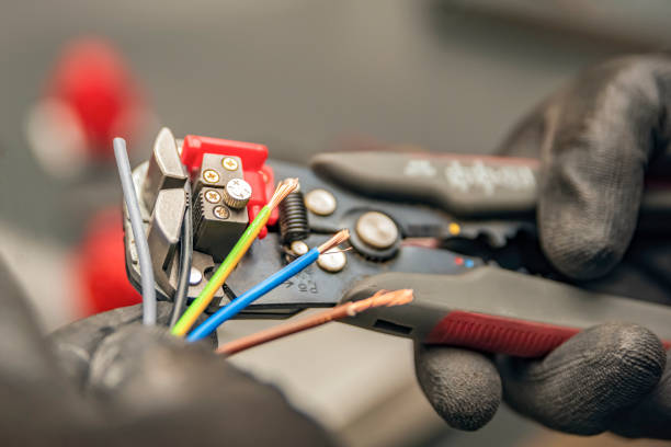 Best Electrical Outlet Repair  in Bonner Springs, KS